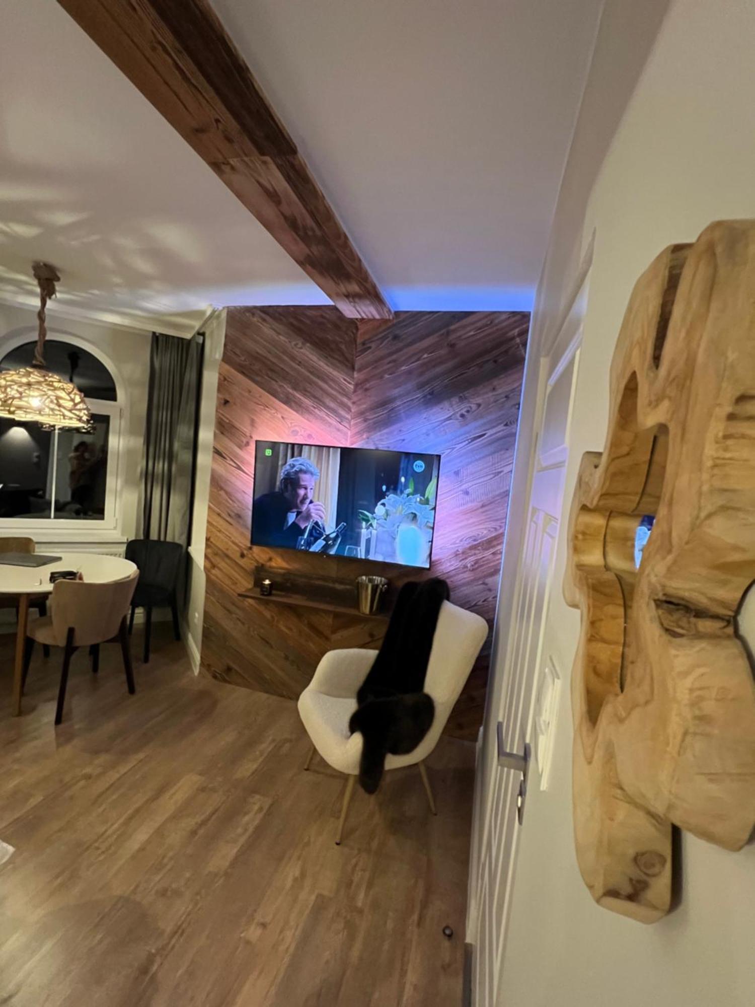 Apartament Villa Nelly ชกลาร์สกา ปอเรมบา ภายนอก รูปภาพ