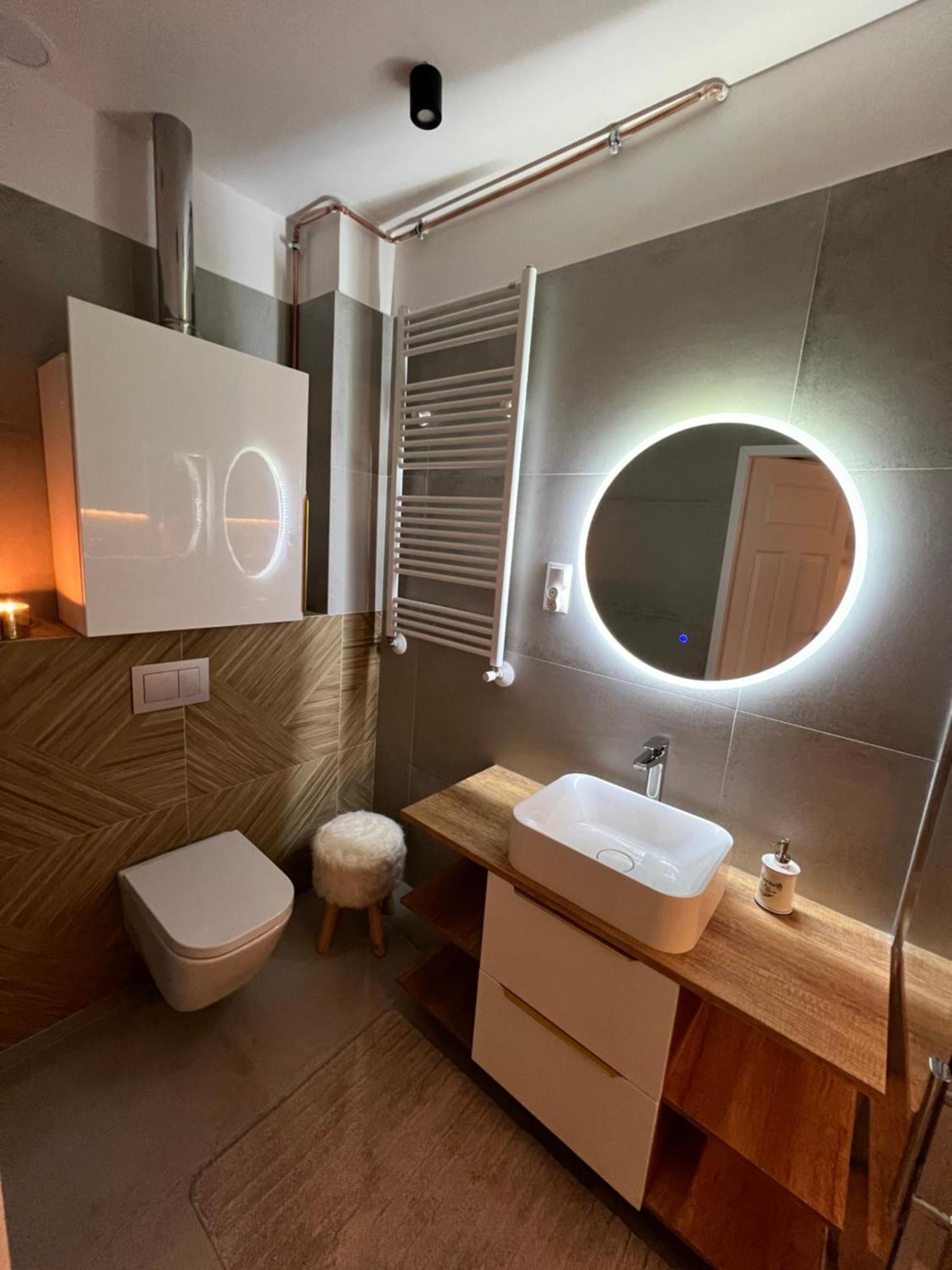 Apartament Villa Nelly ชกลาร์สกา ปอเรมบา ภายนอก รูปภาพ